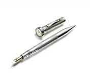 スタイリッシュな筆記用具